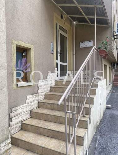 Verkauf - Wohnung in Alen mak,  Warna