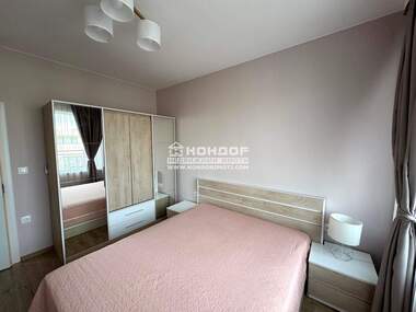 Închiriere - Apartament în Hristo Smirnenski,  Plovdiv