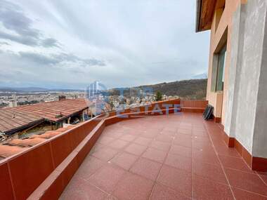 Vânzare - Casă în Varușa,  Veliko Tărnovo