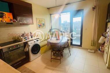 Vânzare - Apartament în Dărvenița,  Sofia