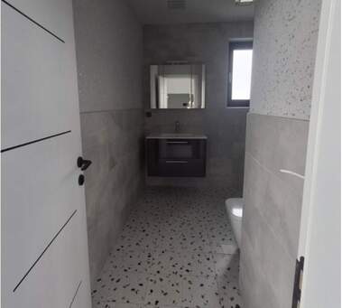 For sale - House in Borovec - Iug,  Varna