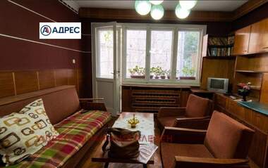 Продажа - Этаж дома в Идеален център,  Плевен