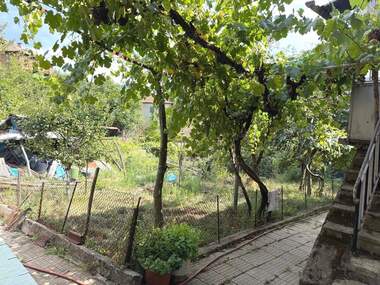 For sale - House in Brejani,  Blagoevgrad