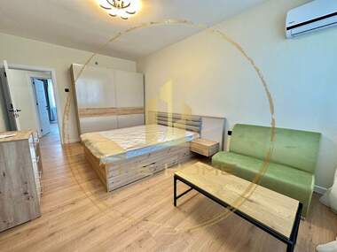 Kira - Apartman olarak Liatno kino Trakia,  Varna