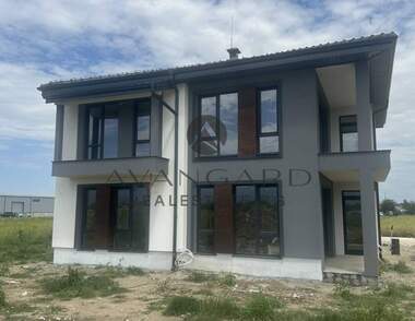 Vânzare - Casă în Kărșiaka,  Plovdiv