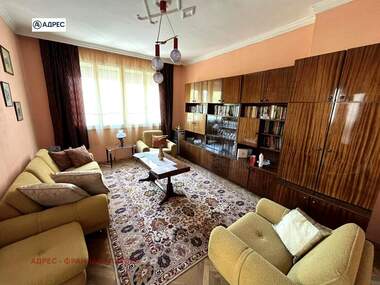 Satış - Apartman olarak Centar,  Loveç