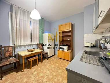 Închiriere - Apartament în Bratia Miladinovi,  Burgas