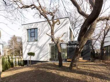 For sale - House in Saints Constantine and Helena,  Varna