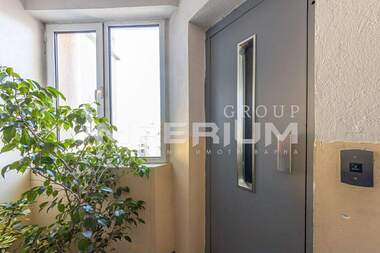 For sale - Apartment in Liatno kino Trakia,  Varna