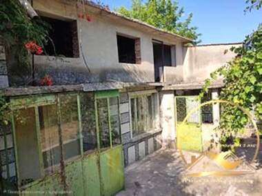 For sale - House in Iazdach,  Stara Zagora