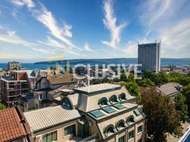 Închiriere - Apartament în Wider Center,  Varna