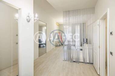 Продажба - Апартамент в Златни Пясъци,  Варна