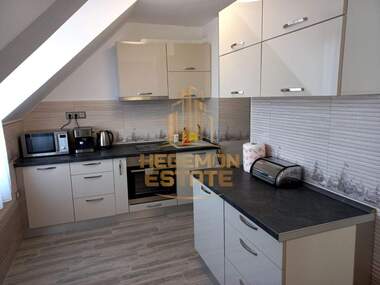 Vânzare - Apartament în Liatno kino Trakia,  Varna