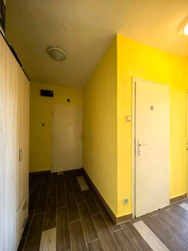 For rent - Apartment in Vazrajdane,  Ruse