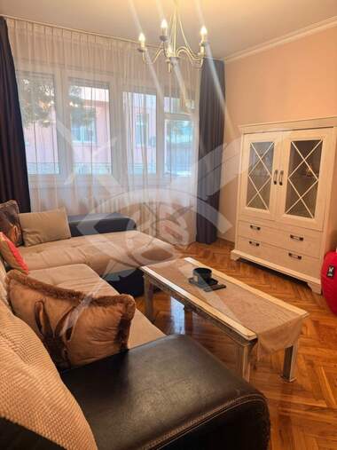 Kira - Apartman olarak Oborishte,  Sofia