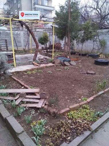 Продажба - Етаж от къща в Асеновград,  Пловдив