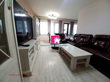 Vânzare - Apartament în Kazanski-iztok,  Stara Zagora