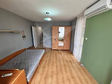 For rent - Apartment in Karshiaka,  Plovdiv