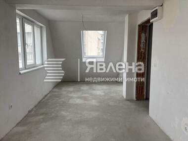 Продажба - Апартамент в Център,  Ямбол