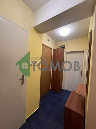 Miete - Wohnung in Industrialna Zona-zapad,  Stara Zagora