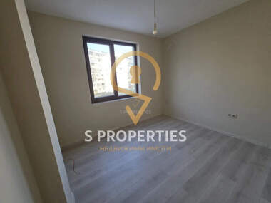 For sale - Apartment in Gradina,  Pleven