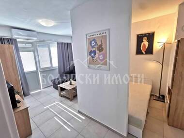 Închiriere - Apartament în Buzludja,  Veliko Tărnovo