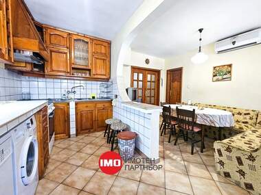 Vânzare - Apartament în Lazur,  Burgas