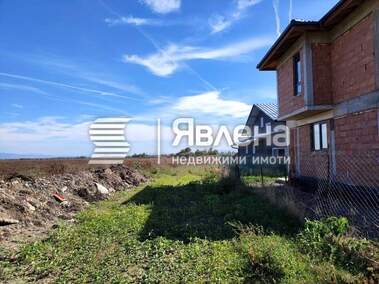Продажба - Парцел за строителство в Божурище,  София Област