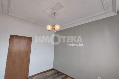 Vânzare - Apartament în Trakia,  Plovdiv