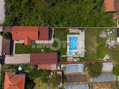 For sale - House in Karadjovo,  Plovdiv