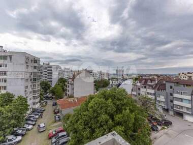For sale - Apartment in Cveten kvartal,  Varna
