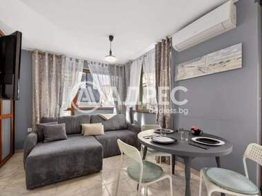Vânzare - Apartament în Center,  Varna