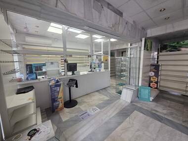 For rent - Store/Office/Beauty saloon/Dental office in Center,  Haskovo