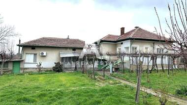 For sale - House in Gulianci,  Pleven
