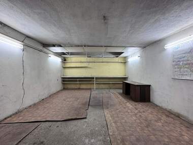 Închiriere - Garaj în Wider Center,  Ruse
