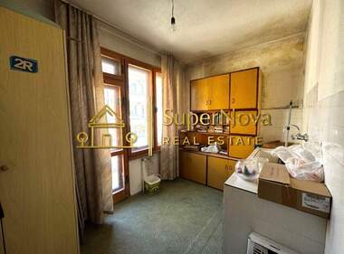 Vânzare - Apartament în Mladejki hălm,  Haskovo