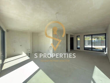 For sale - House in Pchelina,  Varna