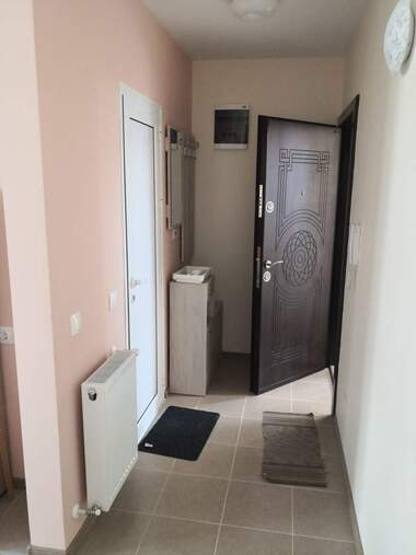 Miete - Wohnung in Rodina 1,  Ruse