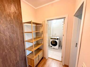 Vânzare - Apartament în Okrăjna bolnița - Generali,  Varna
