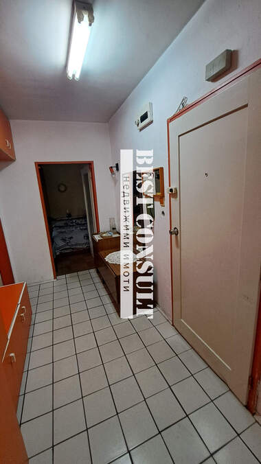 Miete - Wohnung in Wider Center,  Ruse