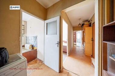 Vânzare - Apartament în Drujba 3,  Pleven