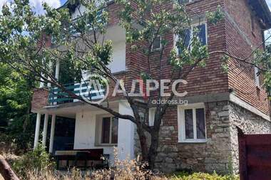 Satış - Ev olarak Parvenec,  Plovdiv