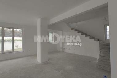 For sale - House in Trakata,  Varna