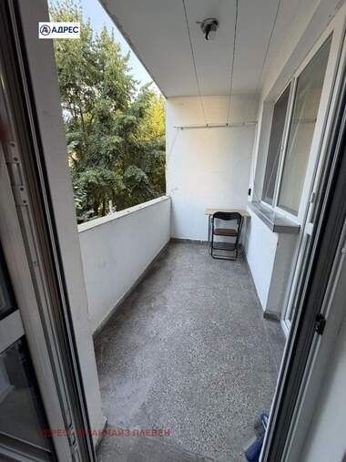 Închiriere - Apartament în Storgozia,  Pleven