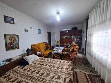 Vânzare - Apartament în Văzrajdane,  Haskovo