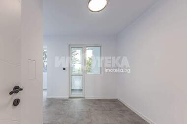 For sale - Apartment in Vazrajdane 2,  Varna