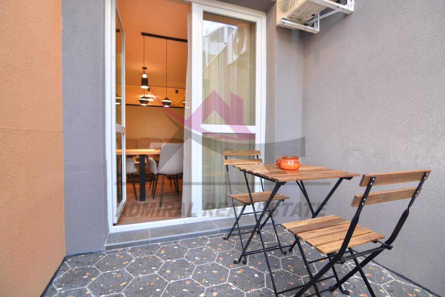 Cu trei camere Apartament în Văzrajdane 3, Varna – fotografia 9