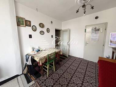 Vânzare - Apartament în Center,  Șumen