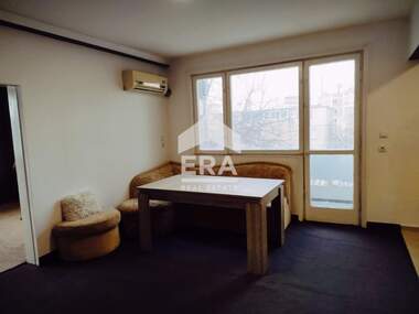 For sale - Apartment in Shirok centar,  Lovech