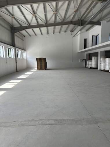 For rent - Storage in Promishlena zona - Iug,  Veliko Tarnovo